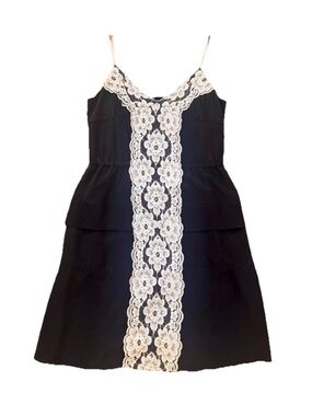 green emerald velvet dress Marc Jacobs Bright Yellow Lace Mini Dress with Sequin Embellishment   PaumLosAngeles